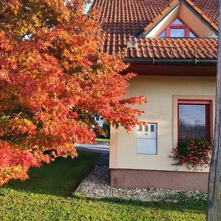 Apartma Ob Krki Straza